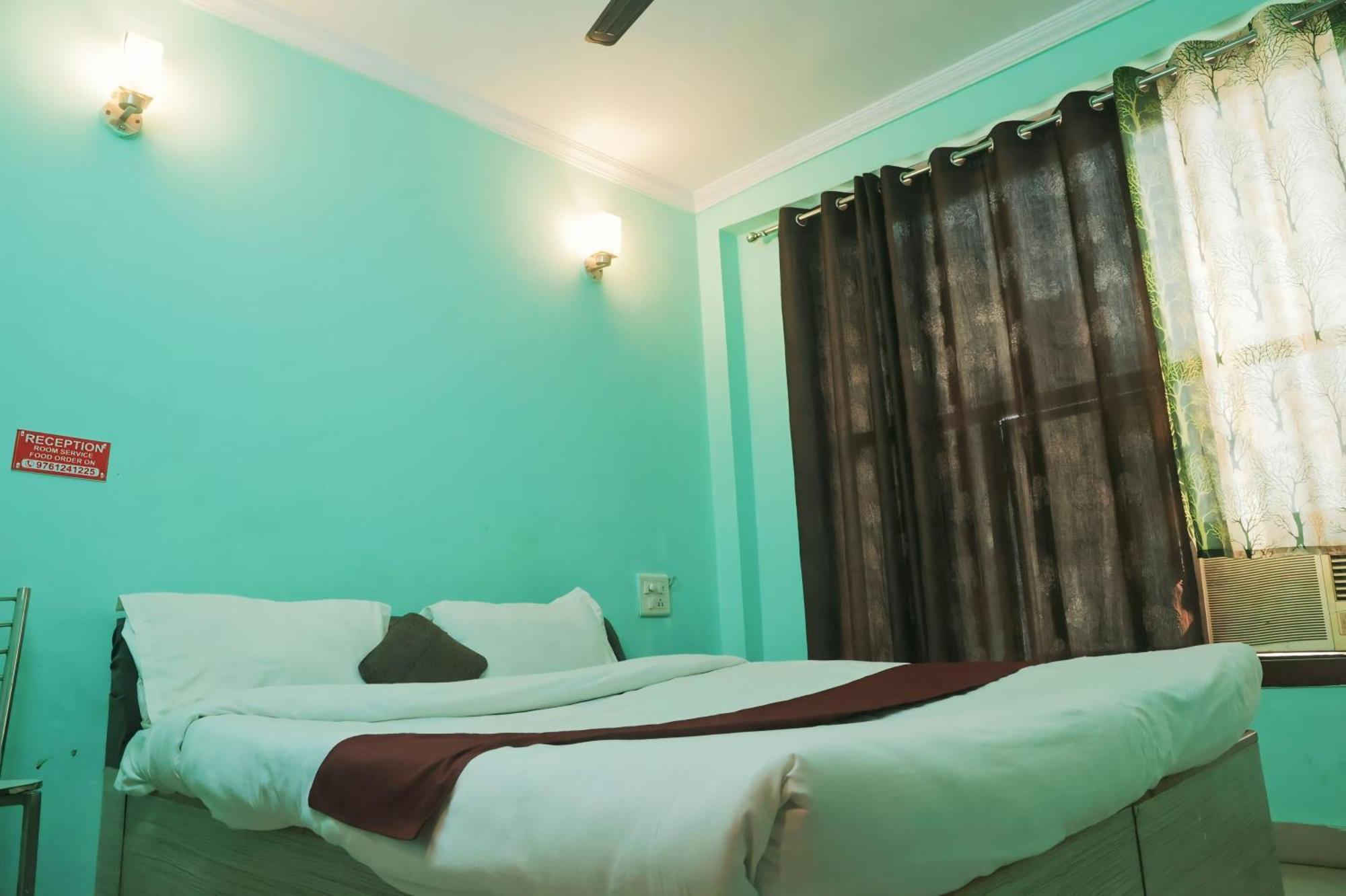 Hotel Shaurya Haridwār Exterior foto